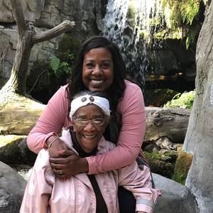 Meet your Posher, Hayley